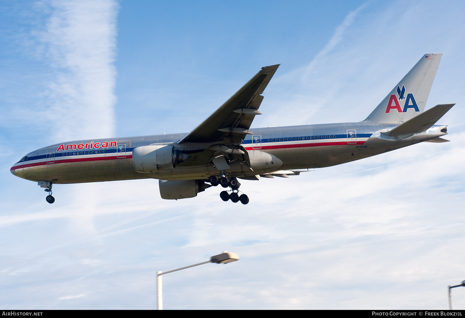Aircraft Photo of N750AN | Boeing 777-200 | American Airlines | AirHistory.net #542746