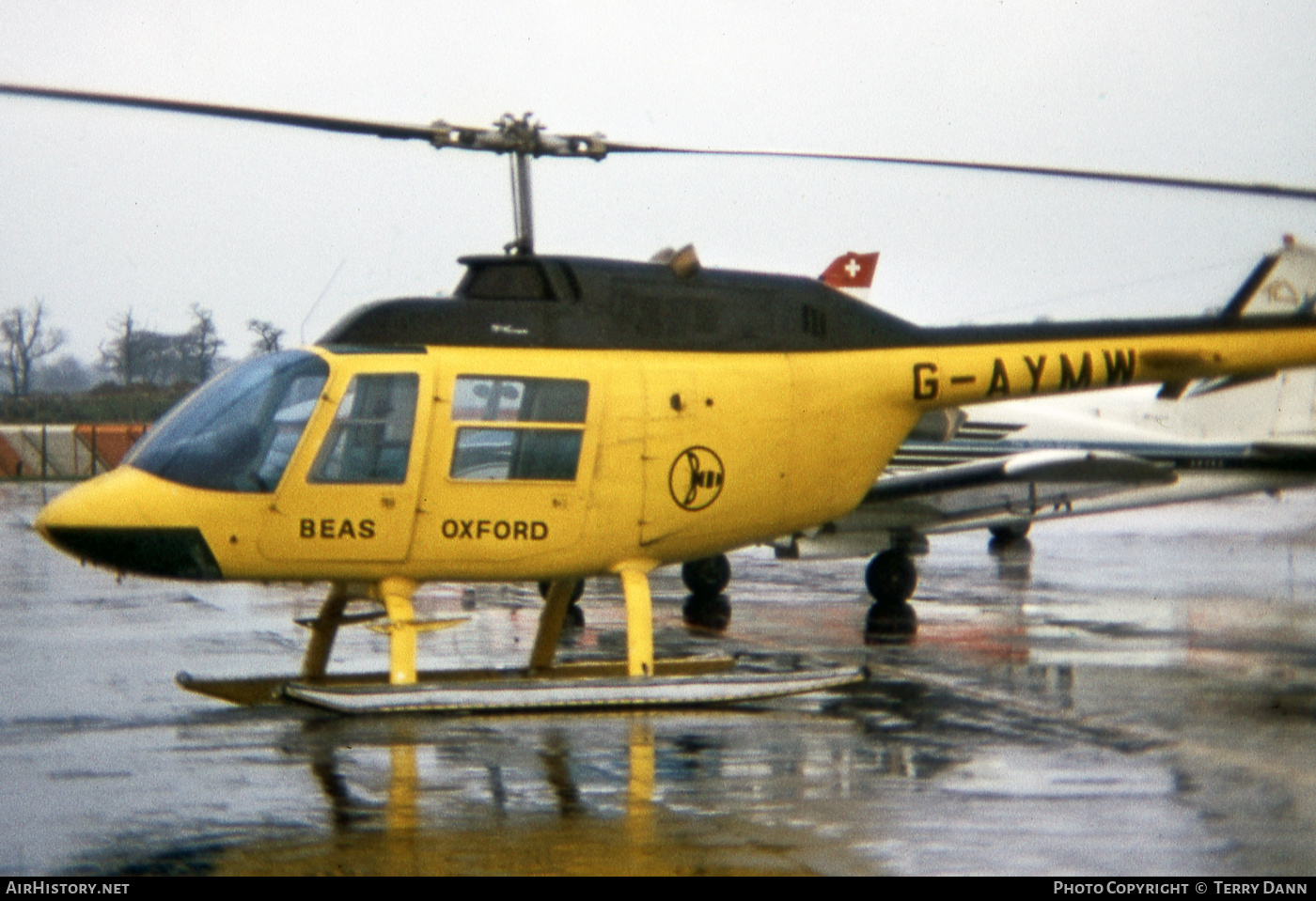 Aircraft Photo of G-AYMW | Bell 206B JetRanger | BEAS - British Executive Air Services | AirHistory.net #542765