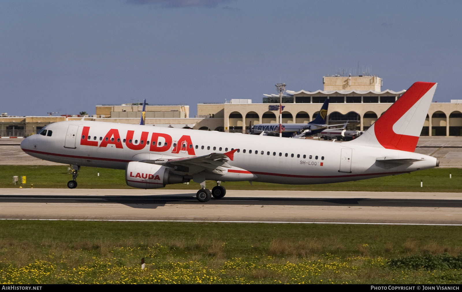 Aircraft Photo of 9H-LOQ | Airbus A320-214 | Lauda | AirHistory.net #542864