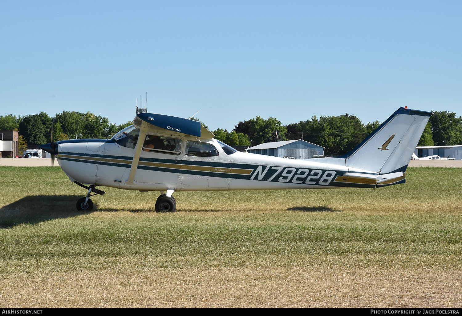 Aircraft Photo of N79228 | Cessna 172K(180) Skyhawk | AirHistory.net #542923