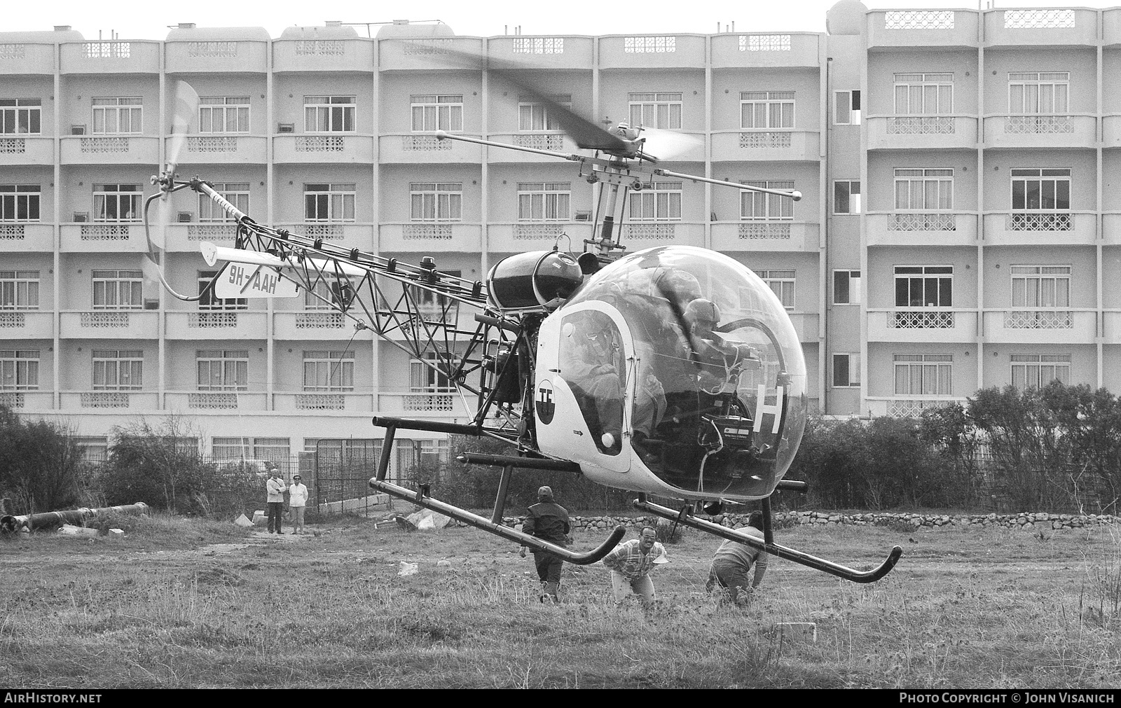 Aircraft Photo of 9H-AAH | Bell 47G-2 | Malta - Air Force | AirHistory.net #542970