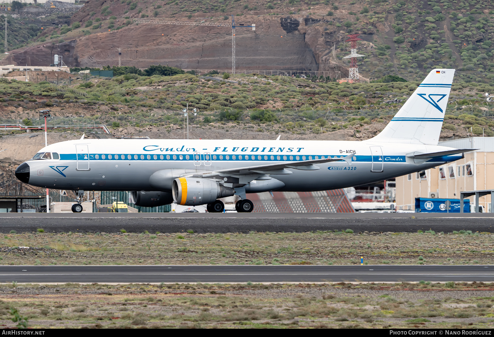 Aircraft Photo of D-AICH | Airbus A320-212 | Condor Flugdienst | AirHistory.net #543054