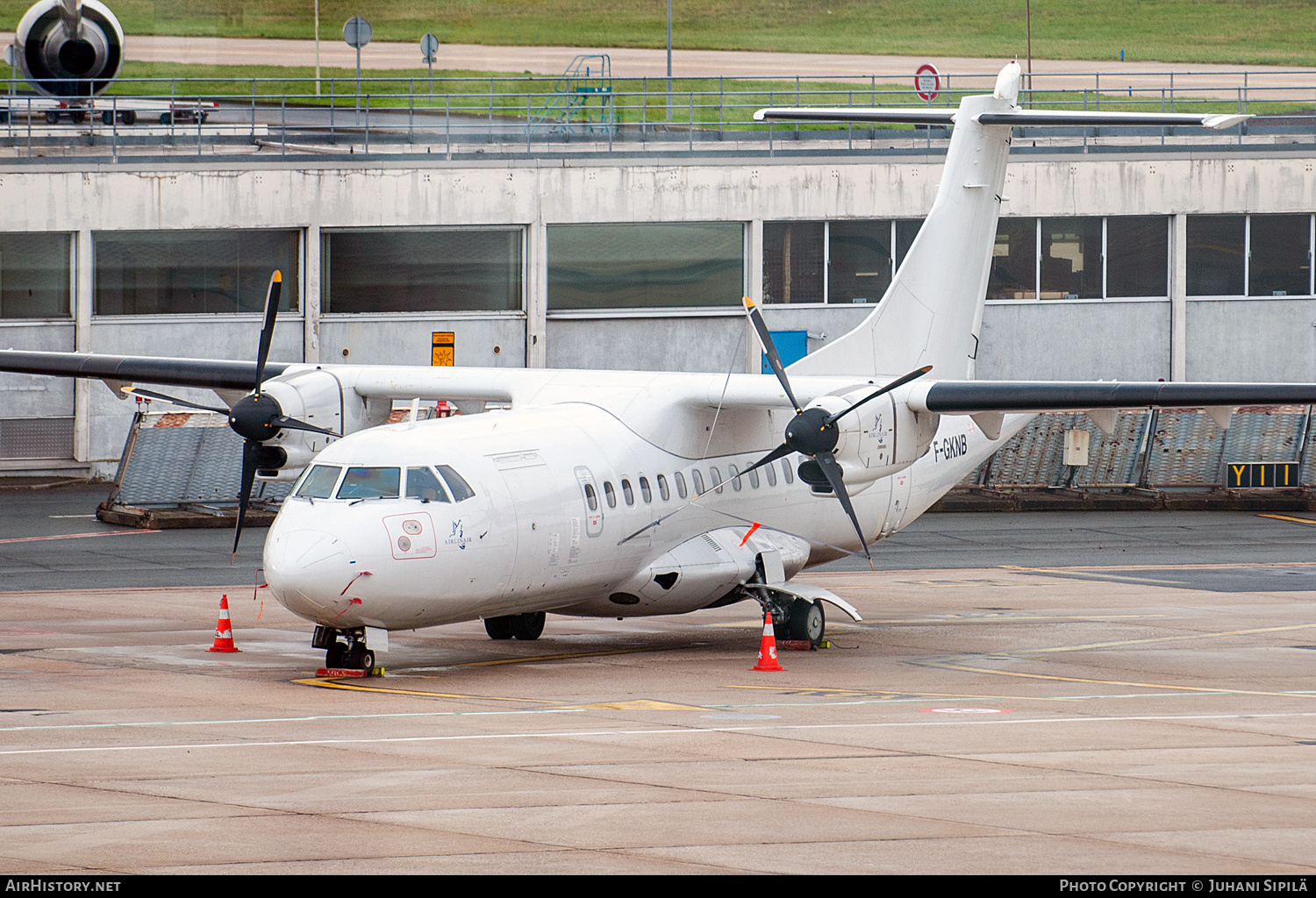 Aircraft Photo of F-GKNB | ATR ATR-42-300 | Airlinair | AirHistory.net #543077