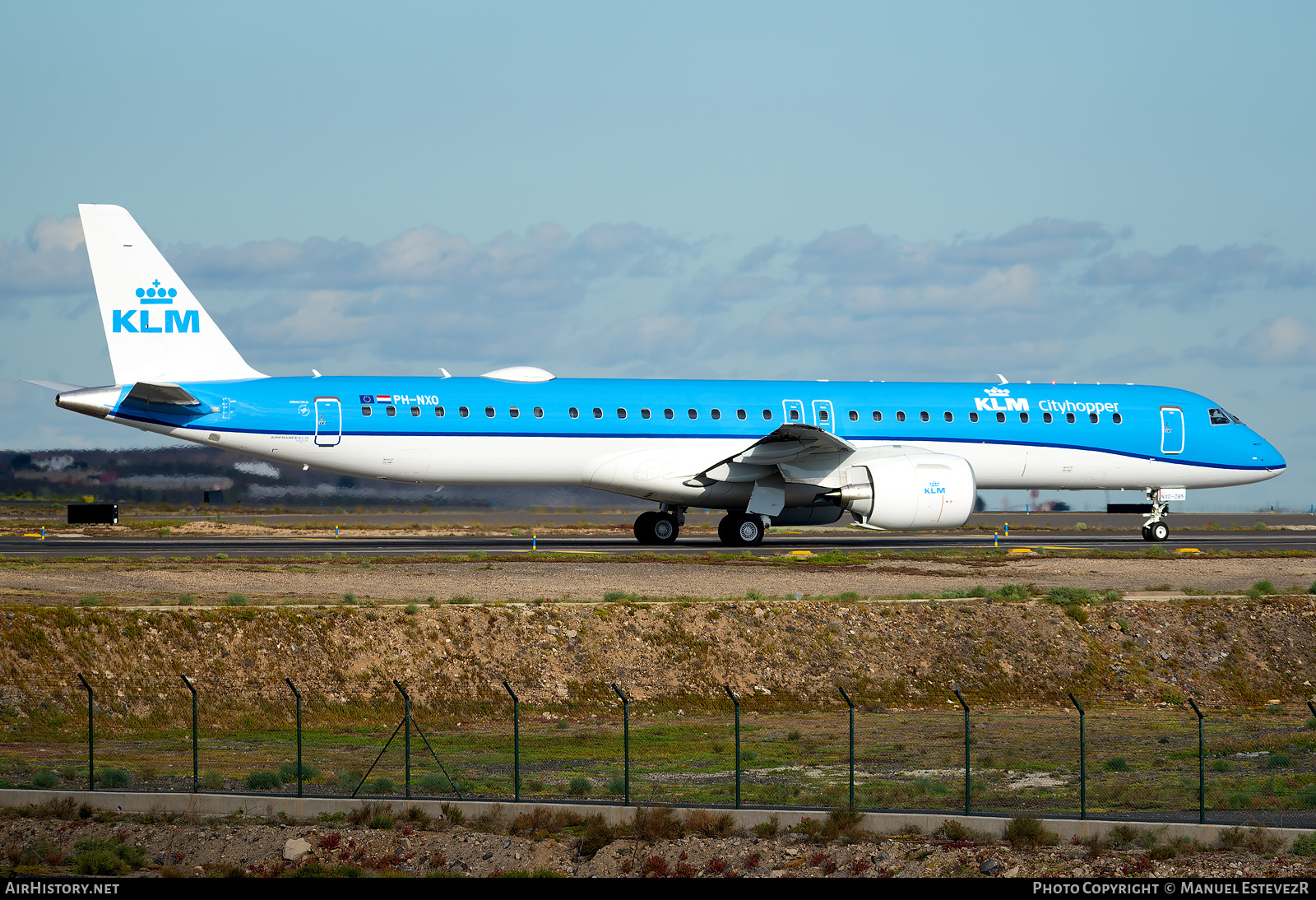 Aircraft Photo of PH-NXO | Embraer 195-E2 (ERJ-190-400) | KLM Cityhopper | AirHistory.net #543112