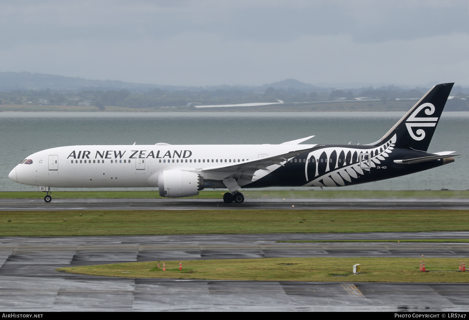 Aircraft Photo of ZK-NZI | Boeing 787-9 Dreamliner | Air New Zealand | AirHistory.net #543308