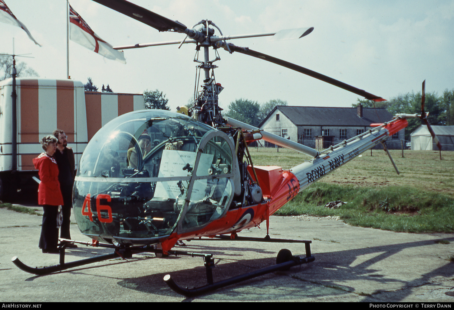 Aircraft Photo of XS700 | Hiller HT2 (UH-12E) | UK - Navy | AirHistory.net #543311