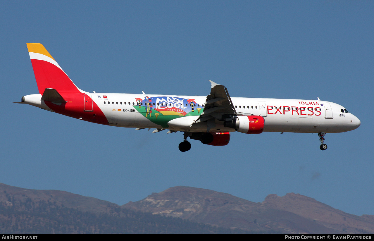 Aircraft Photo of EC-JDM | Airbus A321-213 | Iberia Express | AirHistory.net #543371