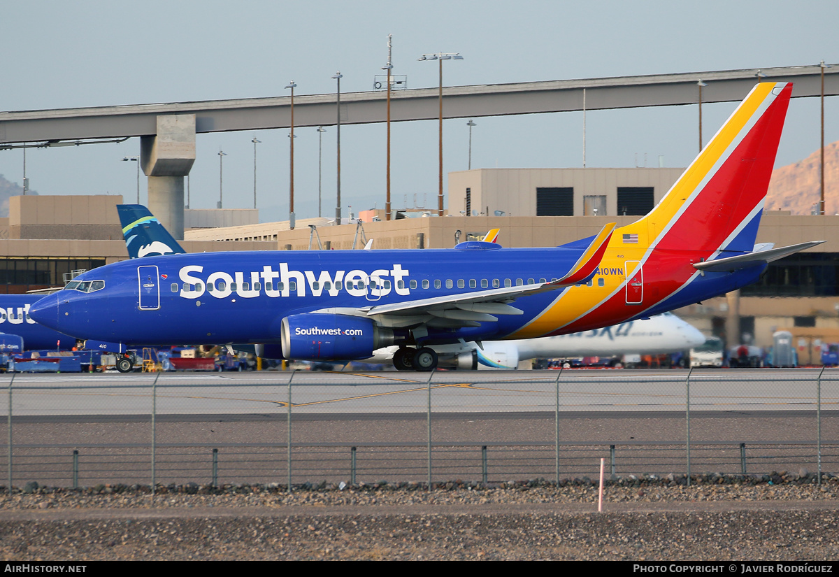 Aircraft Photo of N410WN | Boeing 737-7H4 | Southwest Airlines | AirHistory.net #543377