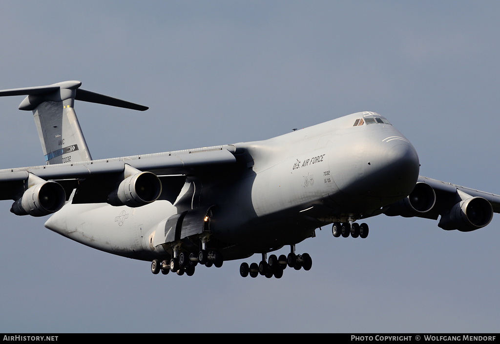 Aircraft Photo of 87-0032 / 70032 | Lockheed C-5B Galaxy (L-500) | USA - Air Force | AirHistory.net #543411