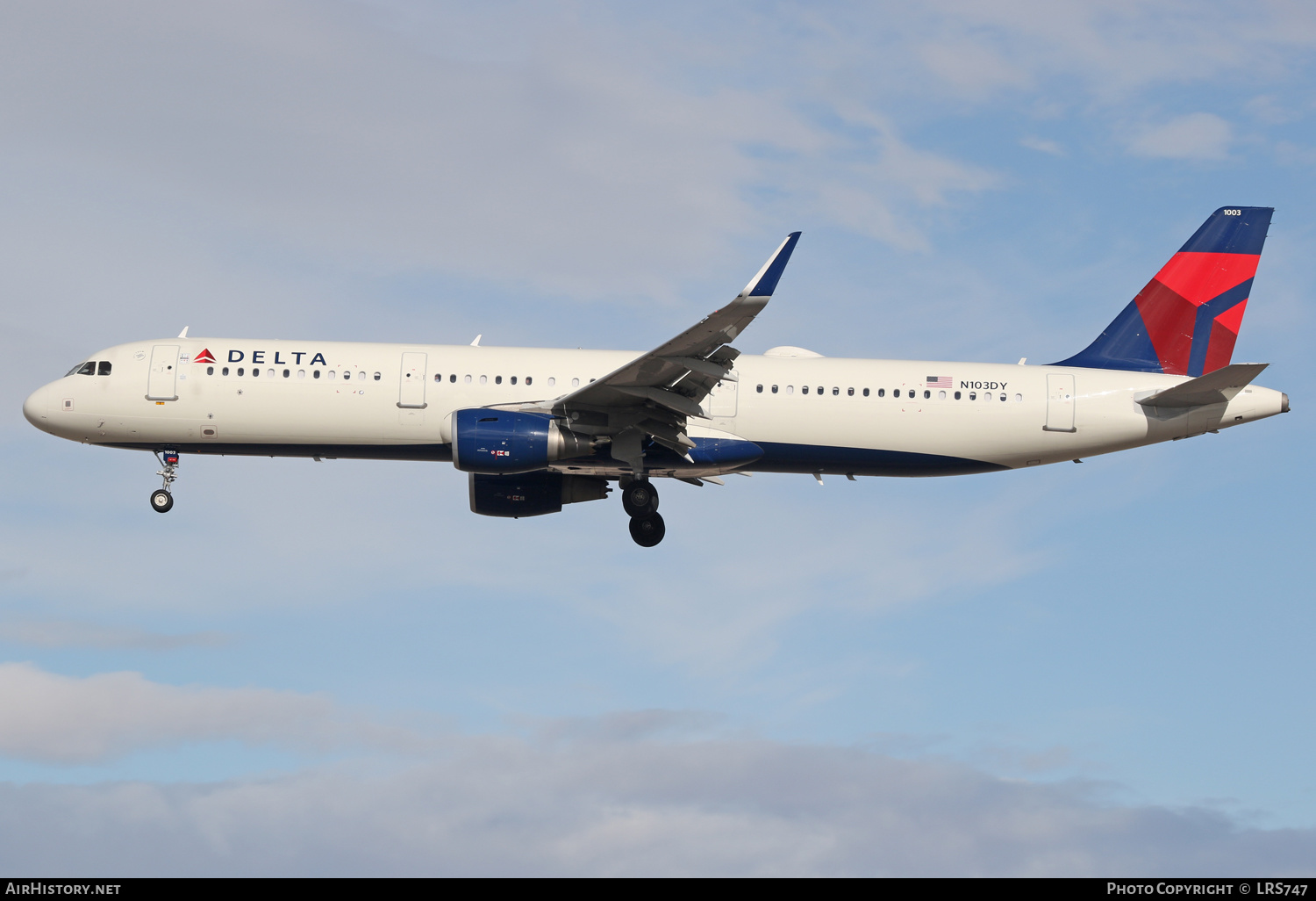 Aircraft Photo of N103DY | Airbus A321-211 | Delta Air Lines | AirHistory.net #543486