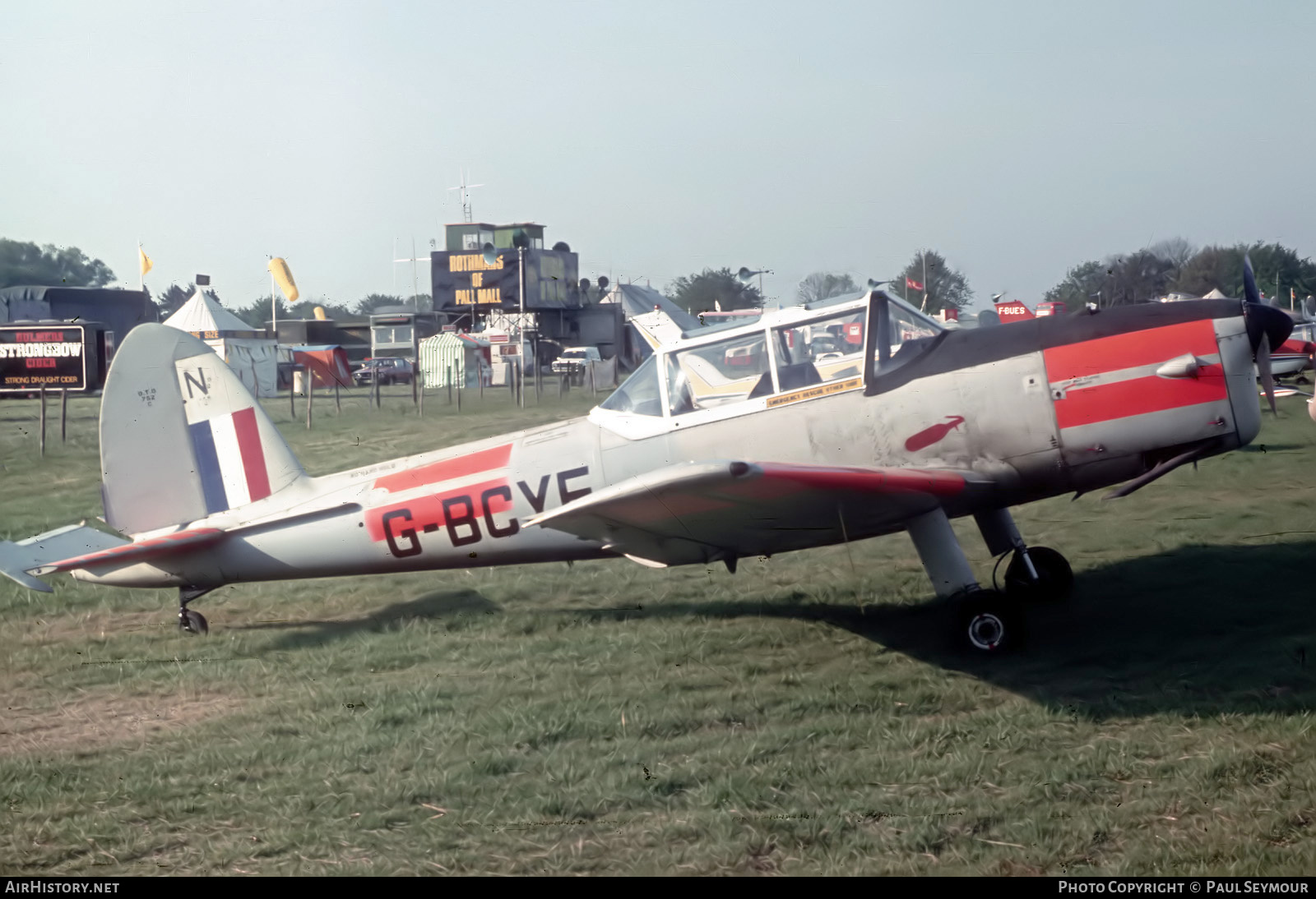 Aircraft Photo of G-BCYE | De Havilland Canada DHC-1 Chipmunk Mk22 | AirHistory.net #543509