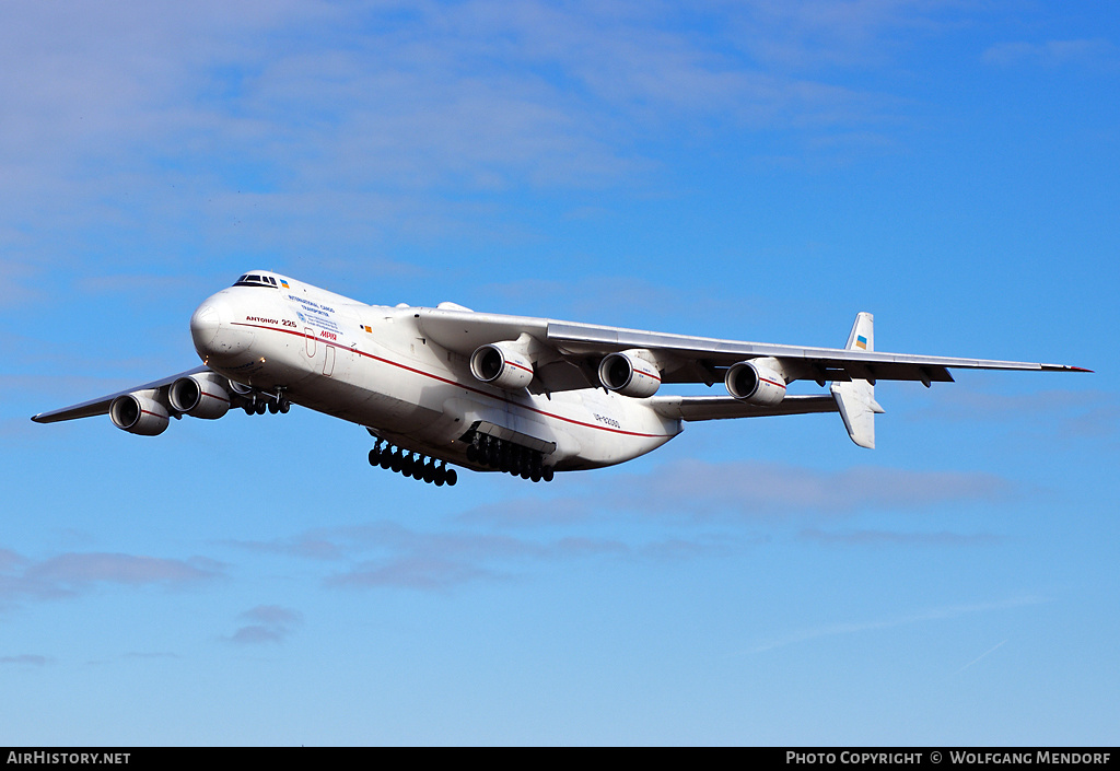 Aircraft Photo of UR-82060 | Antonov An-225 Mriya | Antonov Design Bureau | AirHistory.net #543737