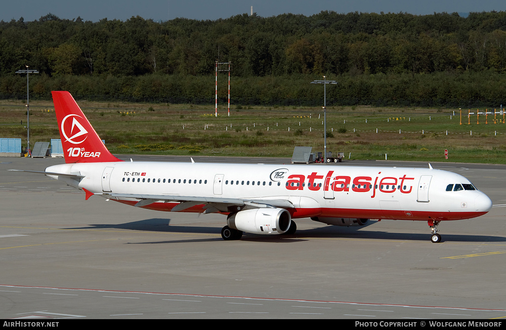 Aircraft Photo of TC-ETH | Airbus A321-231 | Atlasjet Airlines | AirHistory.net #543753