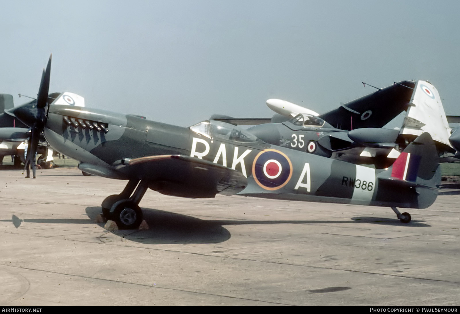 Aircraft Photo of RW386 | Supermarine 361 Spitfire LF16E | UK - Air Force | AirHistory.net #543820