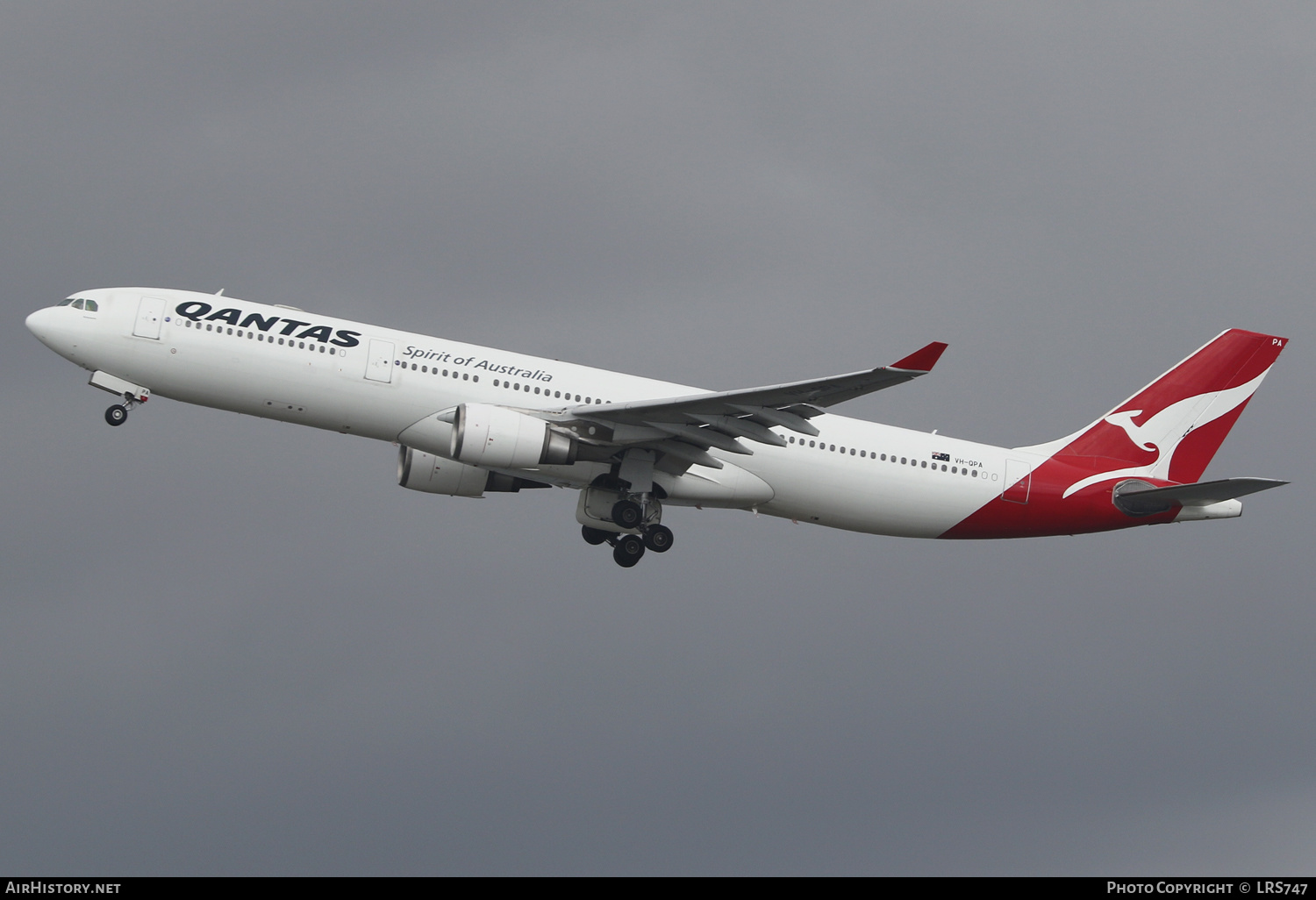 Aircraft Photo of VH-QPA | Airbus A330-303 | Qantas | AirHistory.net #543852