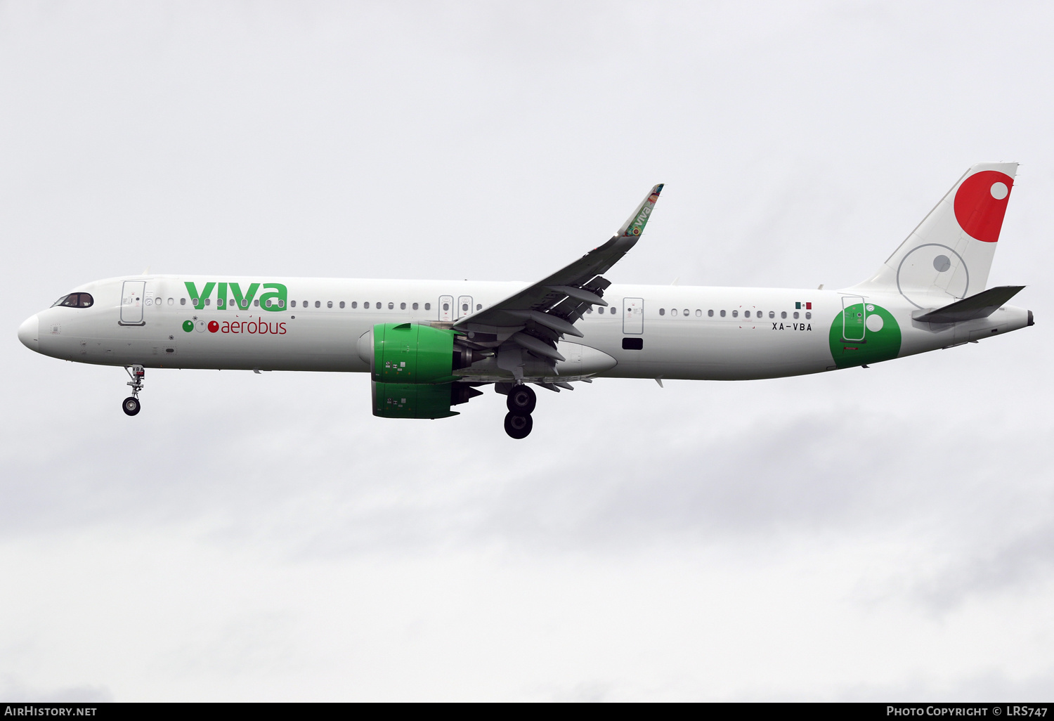 Aircraft Photo of XA-VBA | Airbus A321-271NX | Viva Aerobús | AirHistory.net #543866