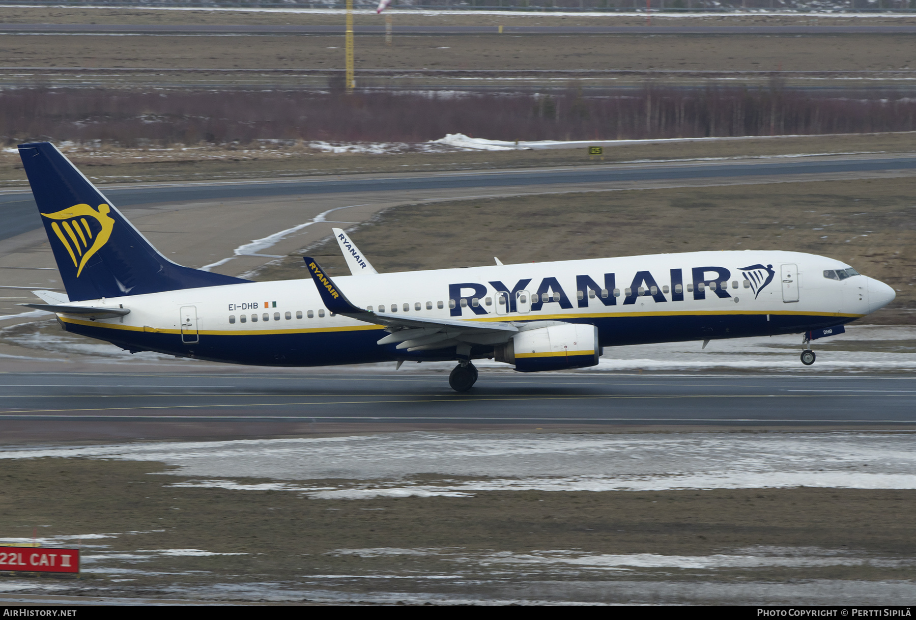Aircraft Photo of EI-DHB | Boeing 737-8AS | Ryanair | AirHistory.net #543894