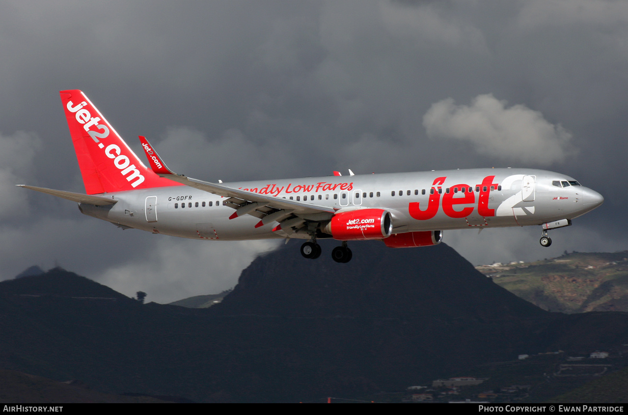 Aircraft Photo of G-GDFR | Boeing 737-8Z9 | Jet2 | AirHistory.net #543915
