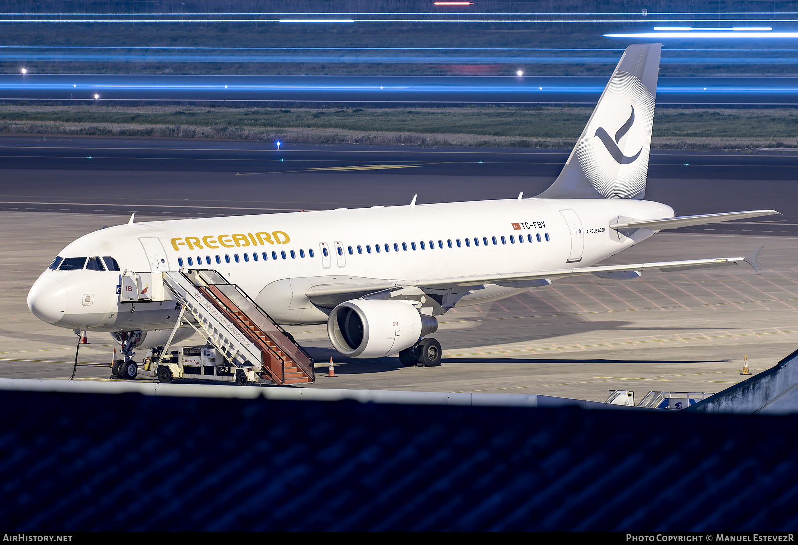 Aircraft Photo of TC-FBV | Airbus A320-214 | Freebird Airlines | AirHistory.net #543946