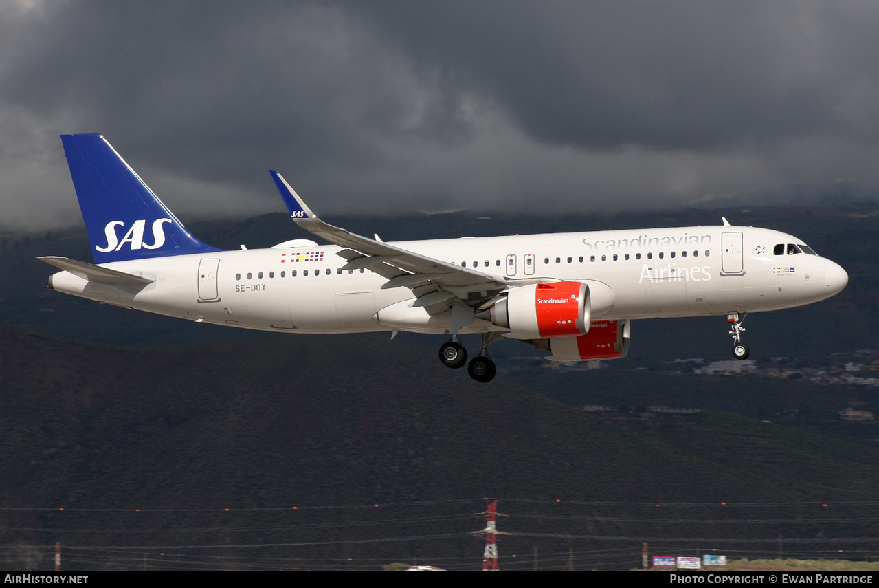Aircraft Photo of SE-DOY | Airbus A320-251N | Scandinavian Airlines - SAS | AirHistory.net #544003