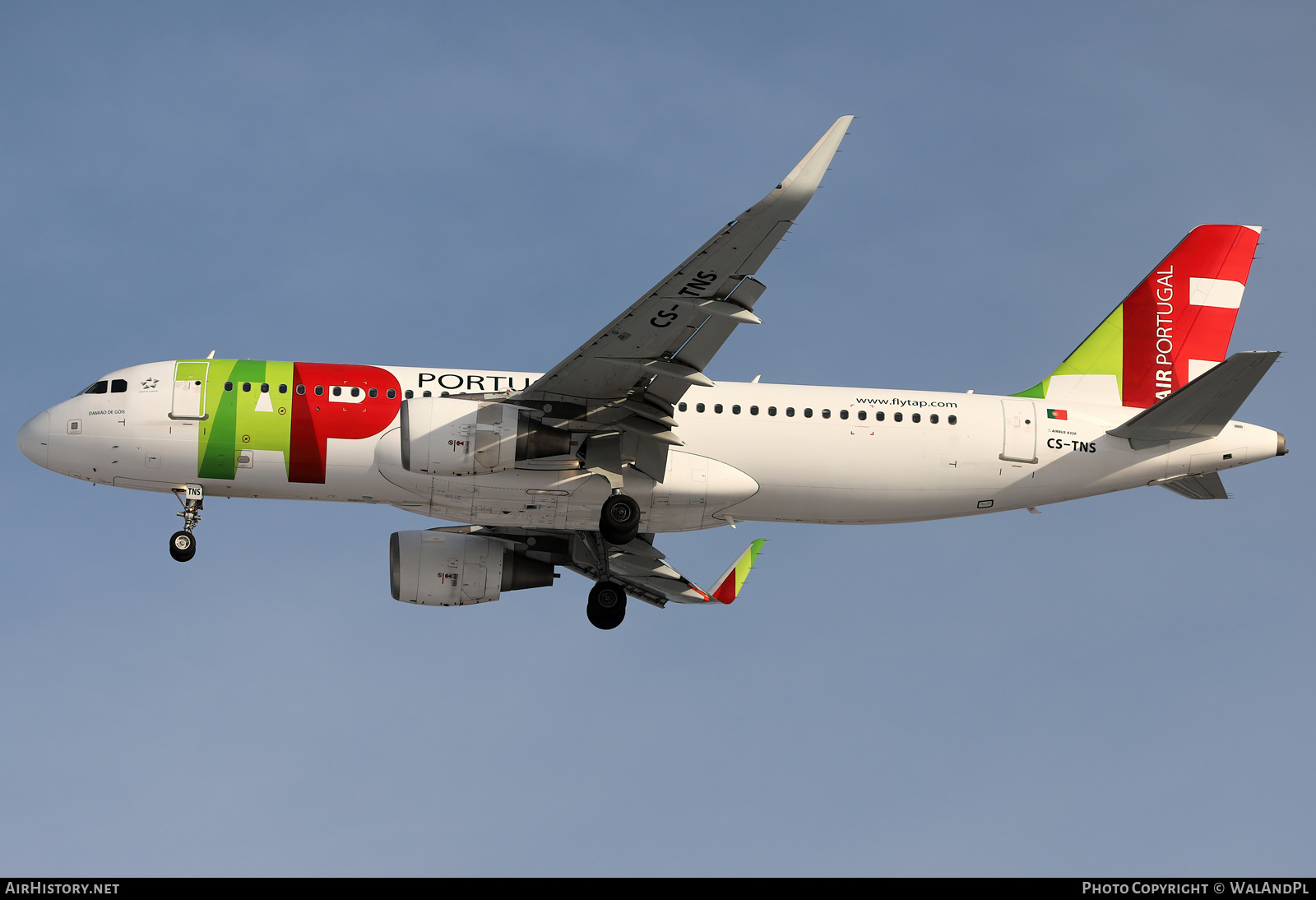 Aircraft Photo of CS-TNS | Airbus A320-214 | TAP Air Portugal | AirHistory.net #544079