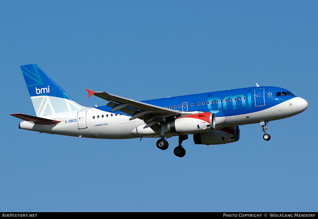 Aircraft Photo of G-DBCD | Airbus A319-131 | BMI - British Midland International | AirHistory.net #544100