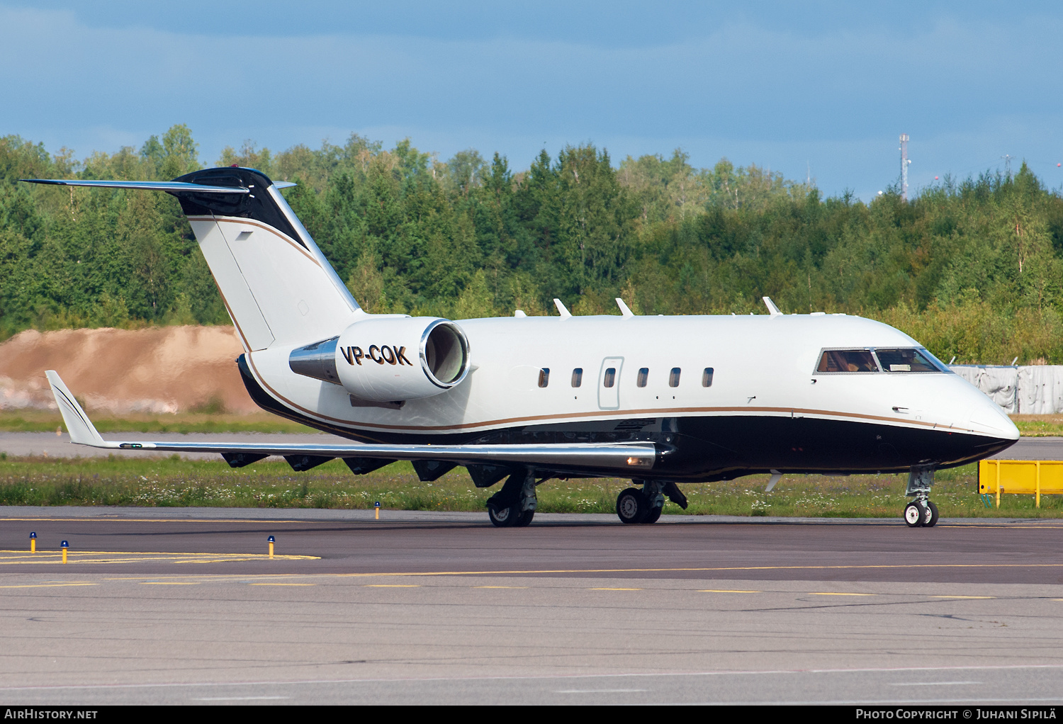 Aircraft Photo of VP-COK | Canadair Challenger 601-1A (CL-600-2A12) | AirHistory.net #544257