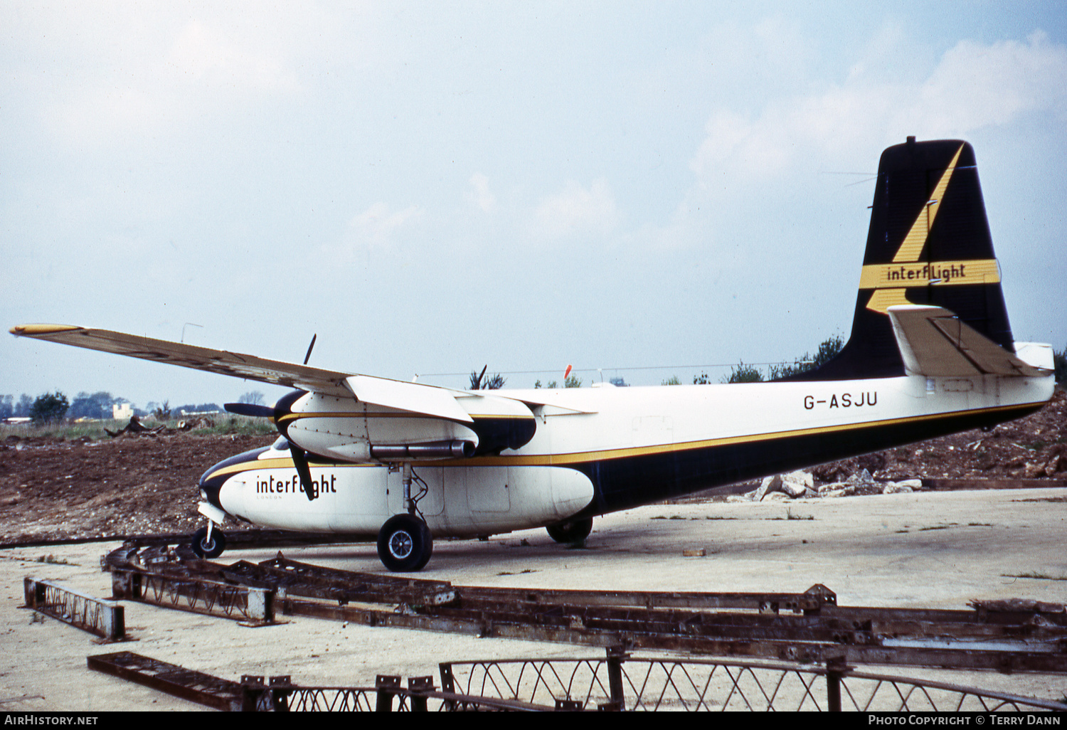 Aircraft Photo of G-ASJU | Aero 520 Commander | Interflight London | AirHistory.net #544270