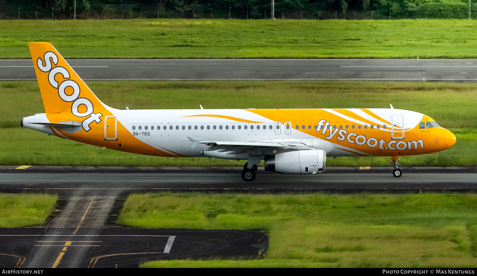 Aircraft Photo of 9V-TRS | Airbus A320-232 | Scoot | AirHistory.net #544295