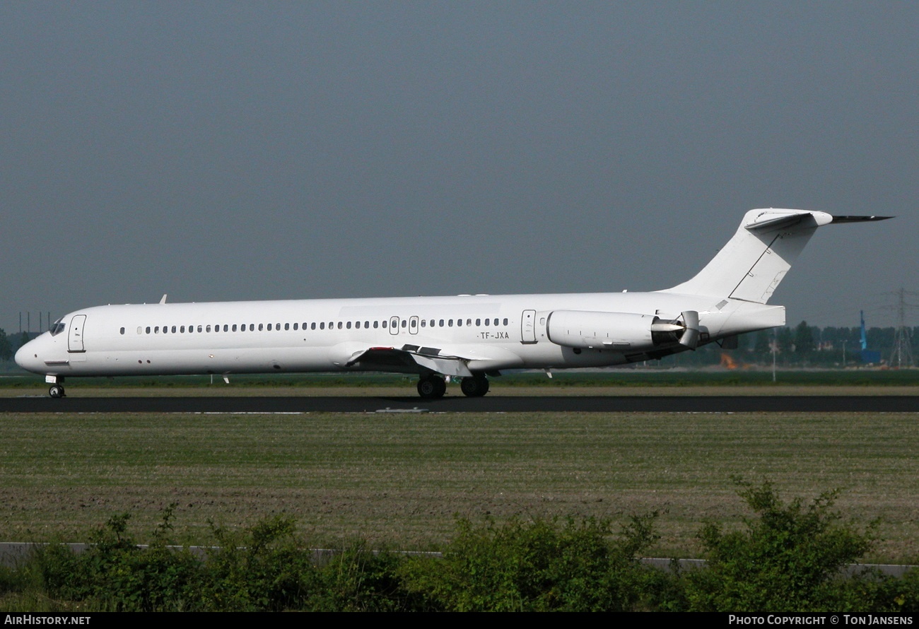 Aircraft Photo of TF-JXA | McDonnell Douglas MD-82 (DC-9-82) | AirHistory.net #544350