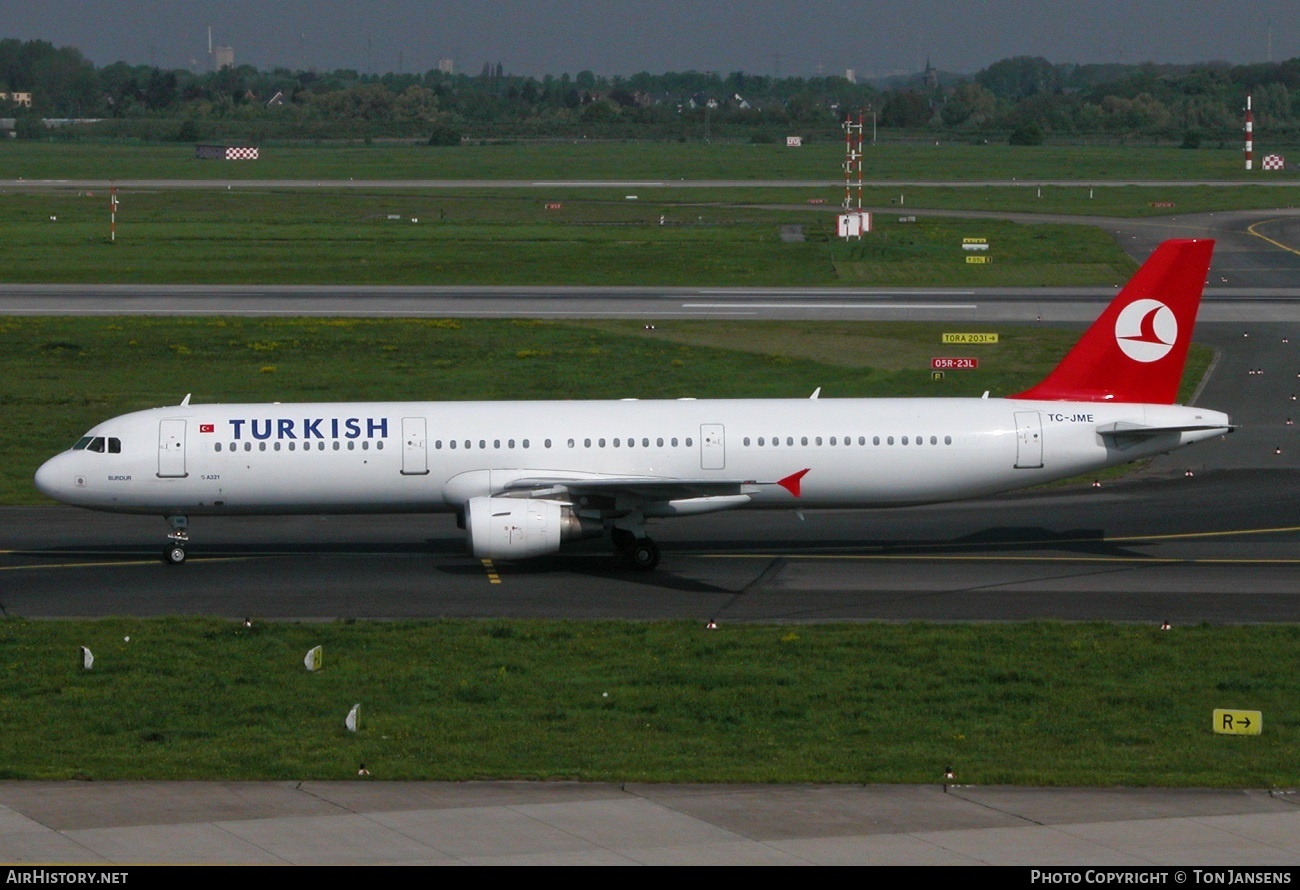 Aircraft Photo of TC-JME | Airbus A321-211 | Turkish Airlines | AirHistory.net #544379