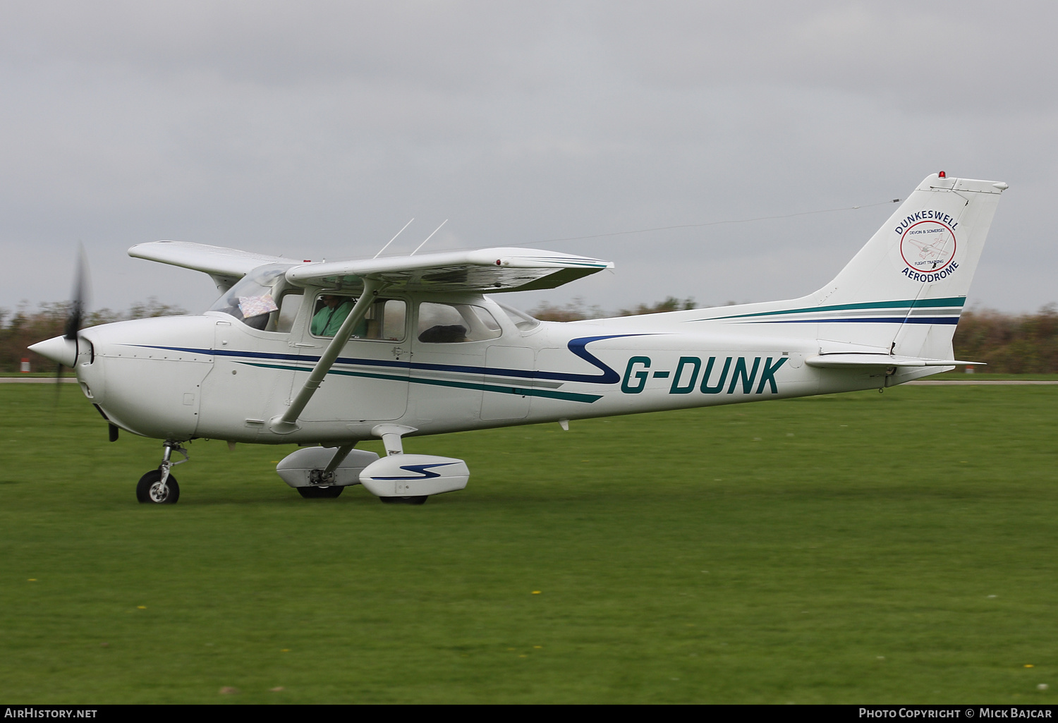 Aircraft Photo of G-DUNK | Reims F172M Skyhawk | Dunkeswell Aerodrome | AirHistory.net #544418