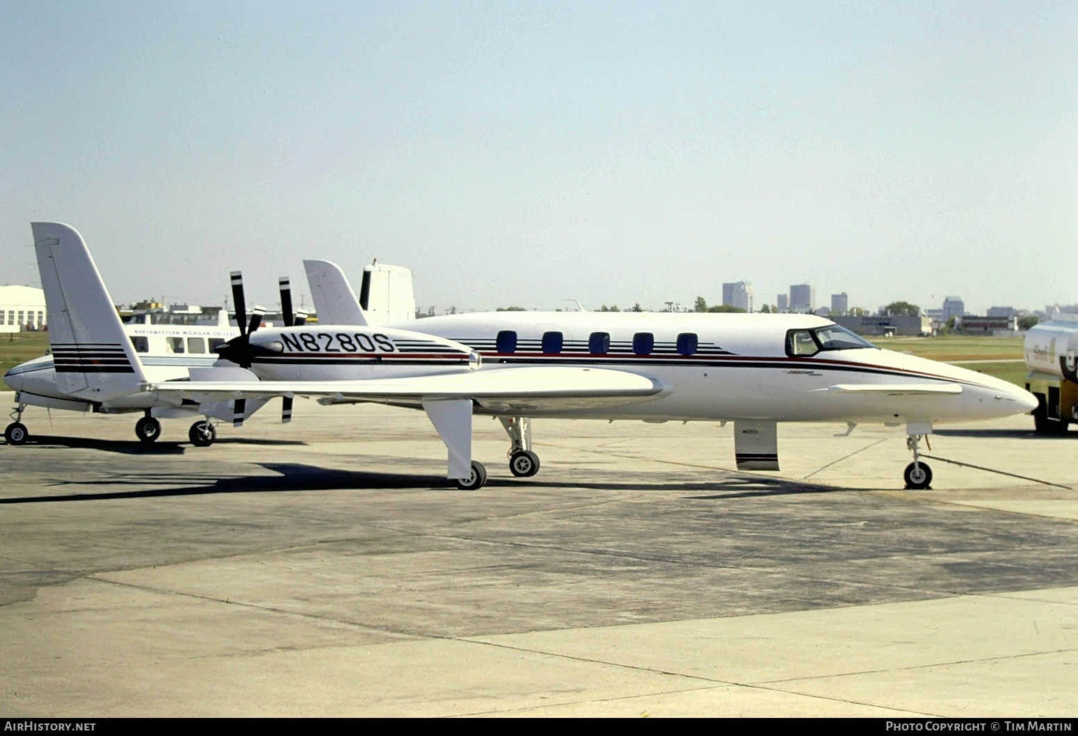 Aircraft Photo of N8280S | Beech 2000 Starship 1 | AirHistory.net #544466