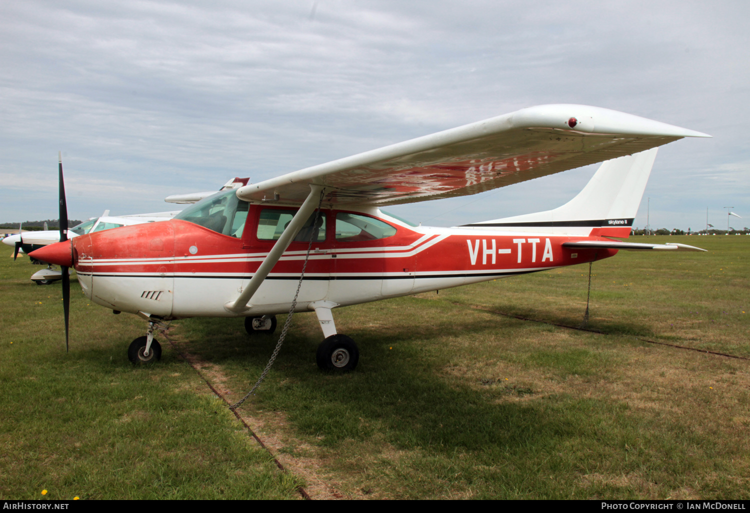 Aircraft Photo of VH-TTA | Cessna 182P Skylane | AirHistory.net #544475