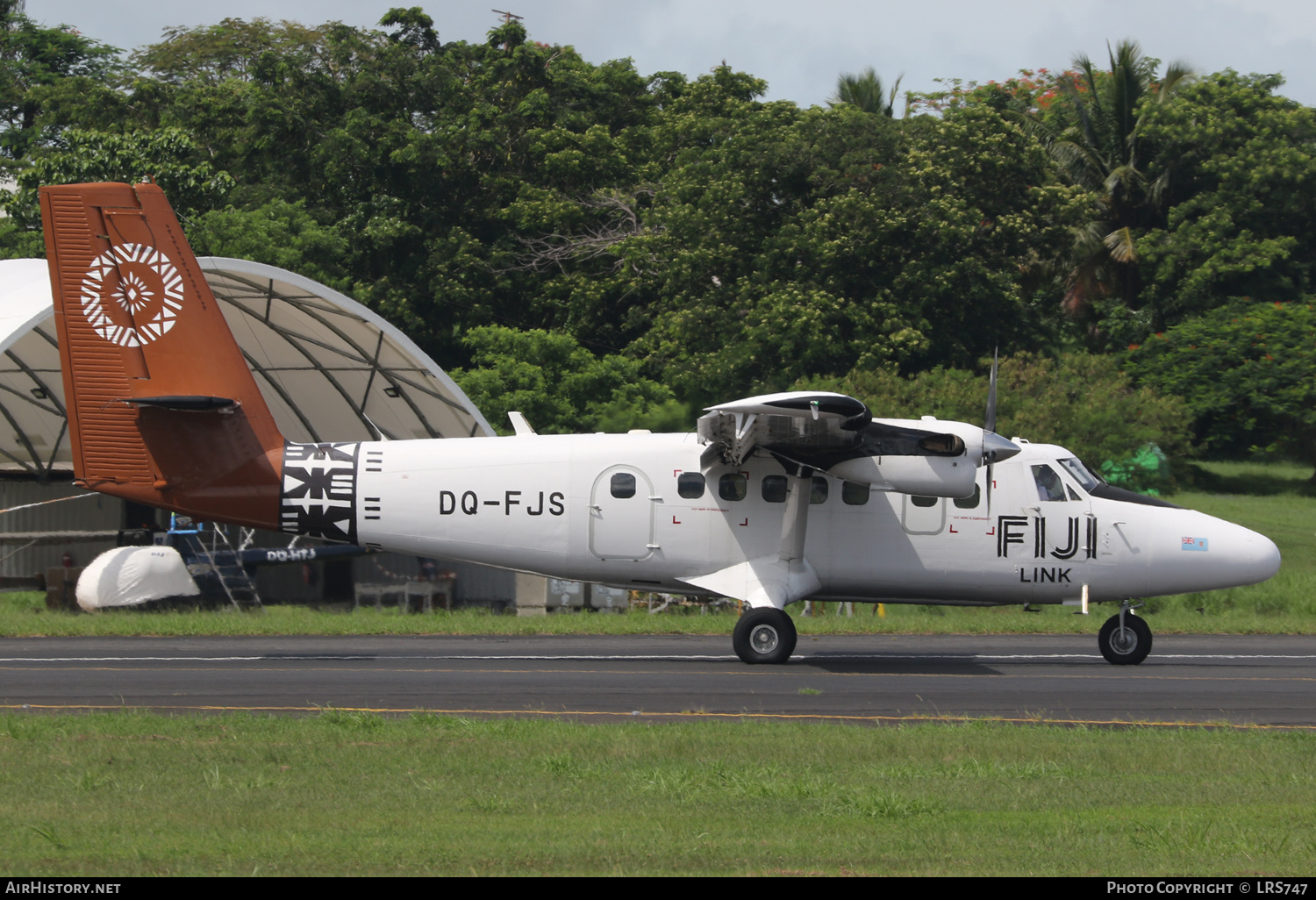 Aircraft Photo of DQ-FJS | Viking DHC-6-400 Twin Otter | Fiji Link | AirHistory.net #544558