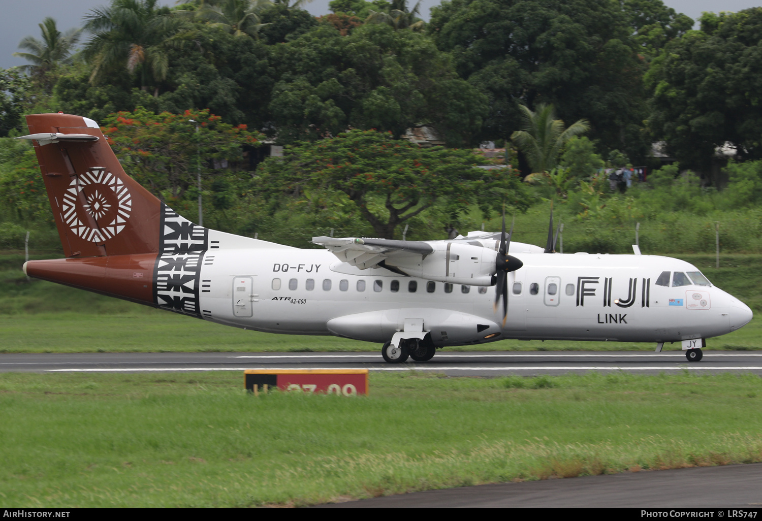 Aircraft Photo of DQ-FJY | ATR ATR-42-600 | Fiji Link | AirHistory.net #544567