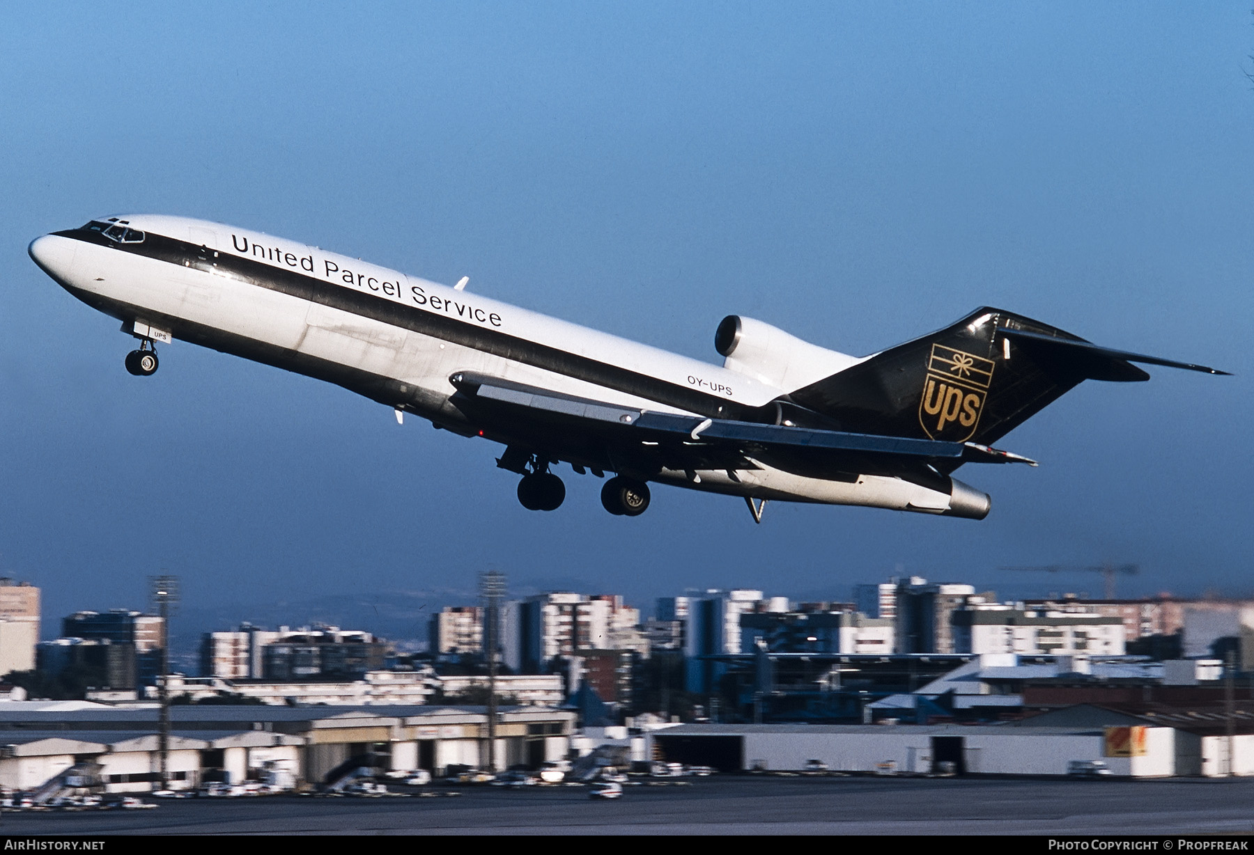 Aircraft Photo of OY-UPS | Boeing 727-31C(QF) | United Parcel Service - UPS | AirHistory.net #544593
