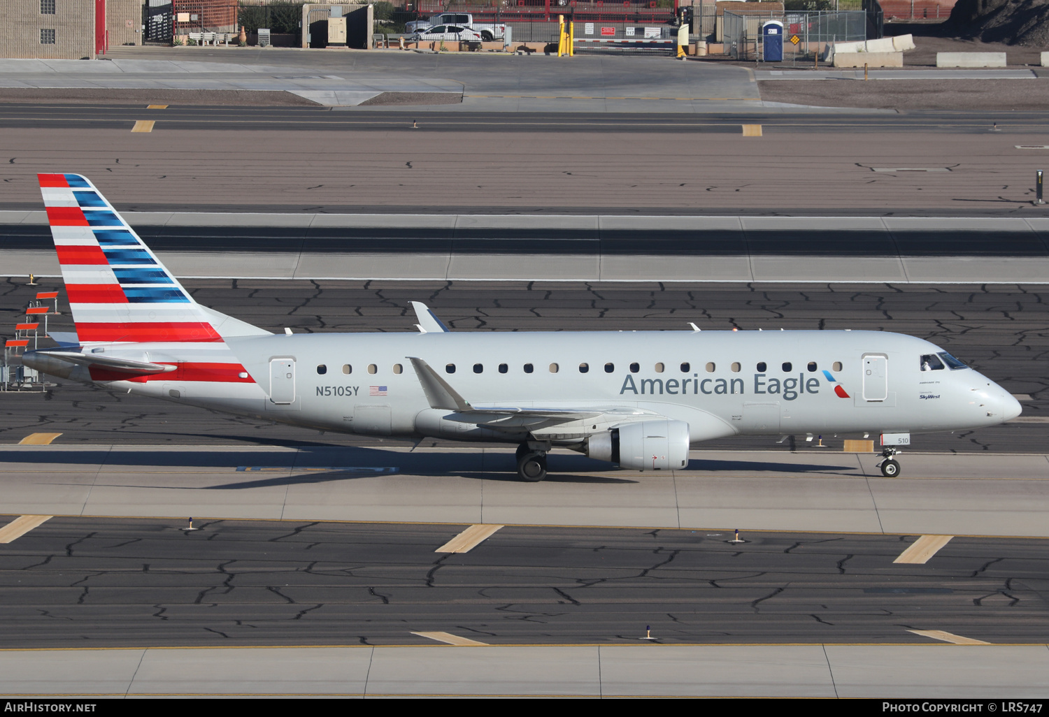 Aircraft Photo of N510SY | Embraer 175LR (ERJ-170-200LR) | American Eagle | AirHistory.net #544620