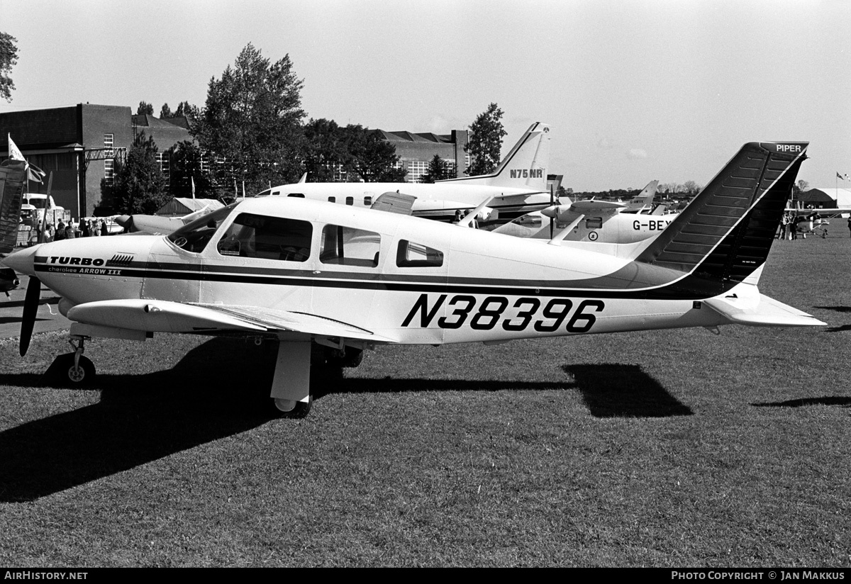 Aircraft Photo of N38396 | Piper PA-28R-201T Turbo Cherokee Arrow III | AirHistory.net #544647