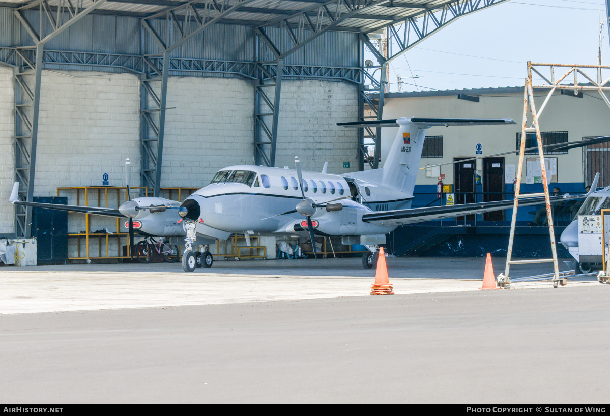 Aircraft Photo of AN-237 | Beech Super King Air 350 (B300) | Ecuador - Navy | AirHistory.net #544669