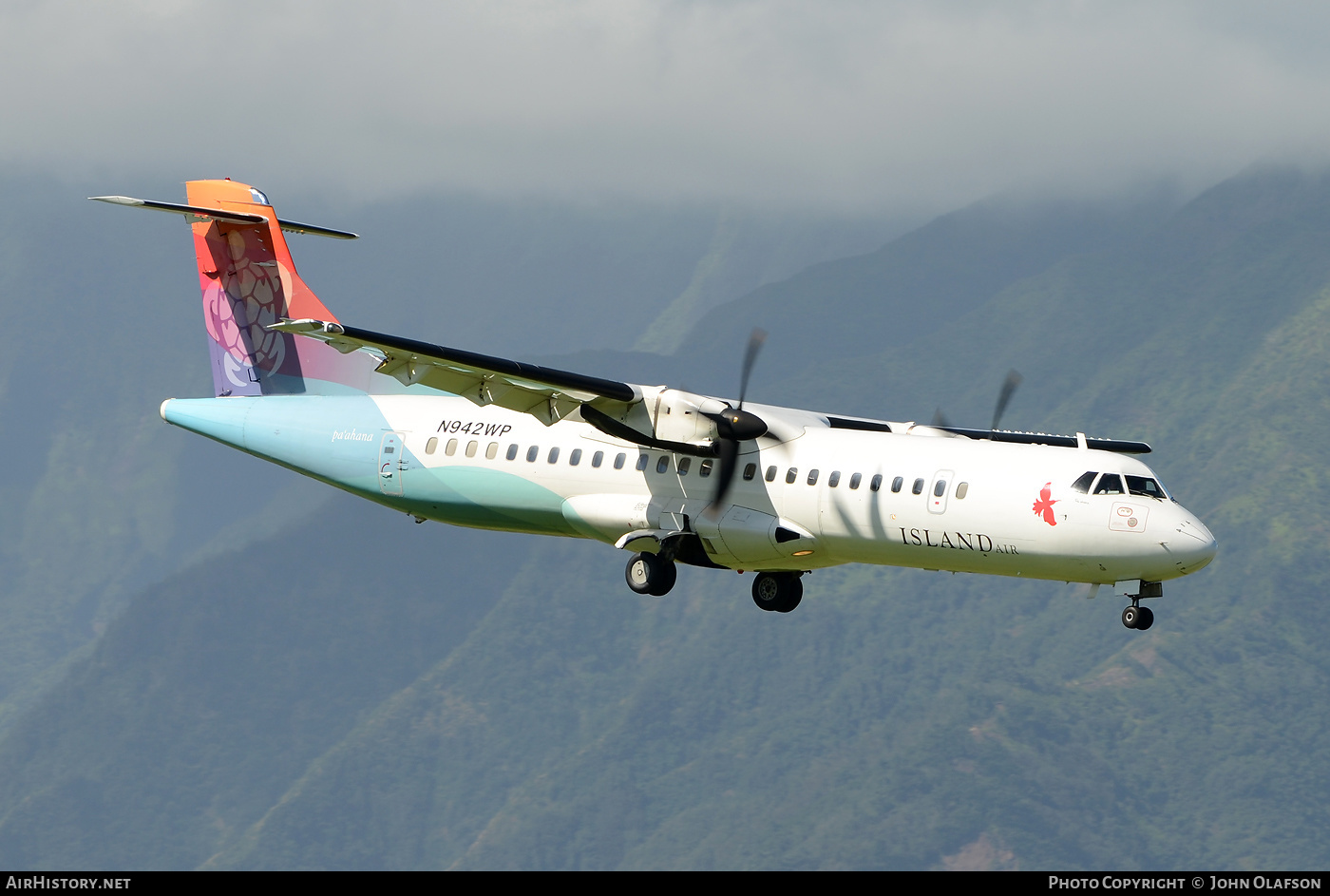 Aircraft Photo of N942WP | ATR ATR-72-212 | Island Air | AirHistory.net #544768