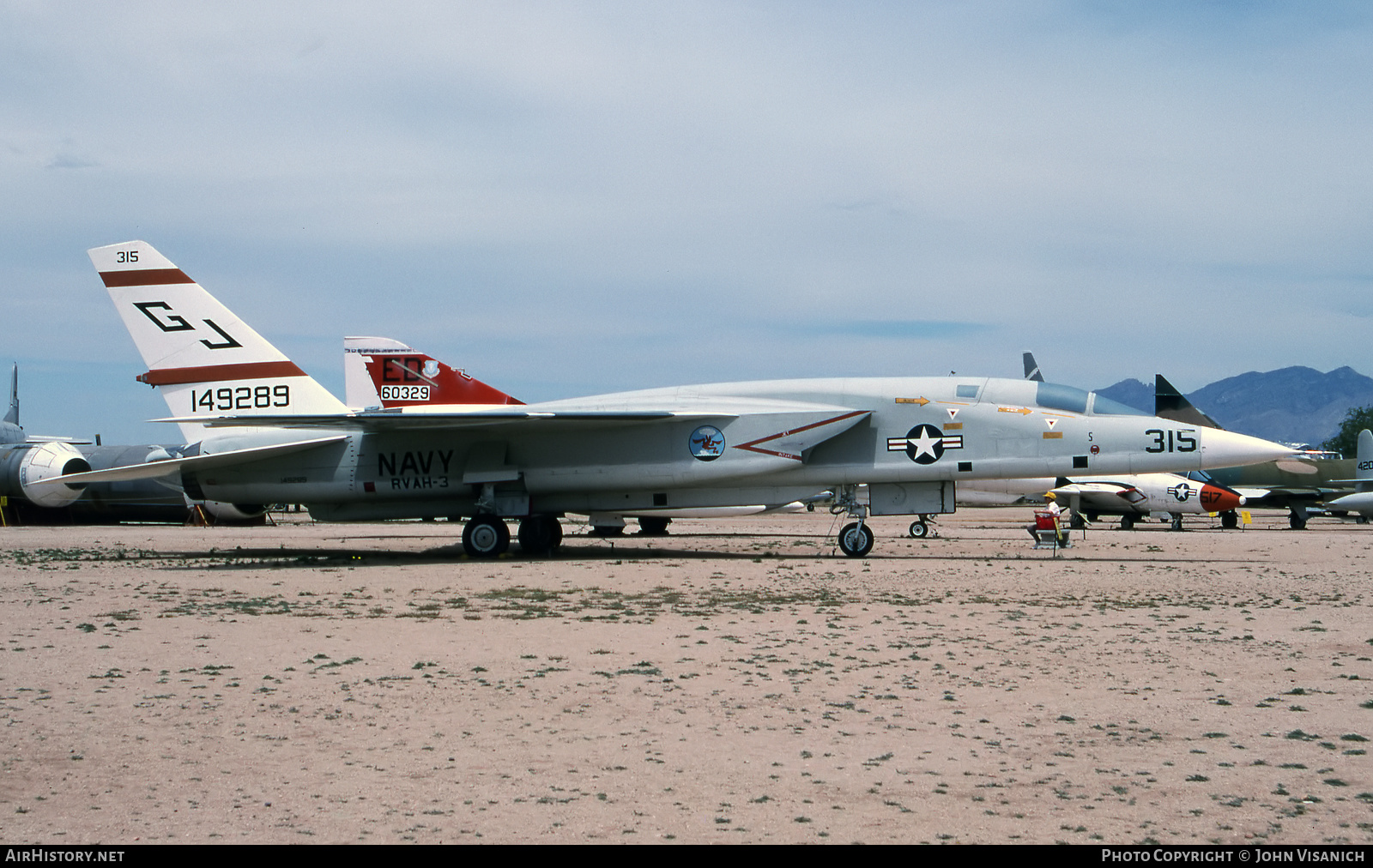 Aircraft Photo of 149289 | North American RA-5C Vigilante | USA - Navy | AirHistory.net #544888