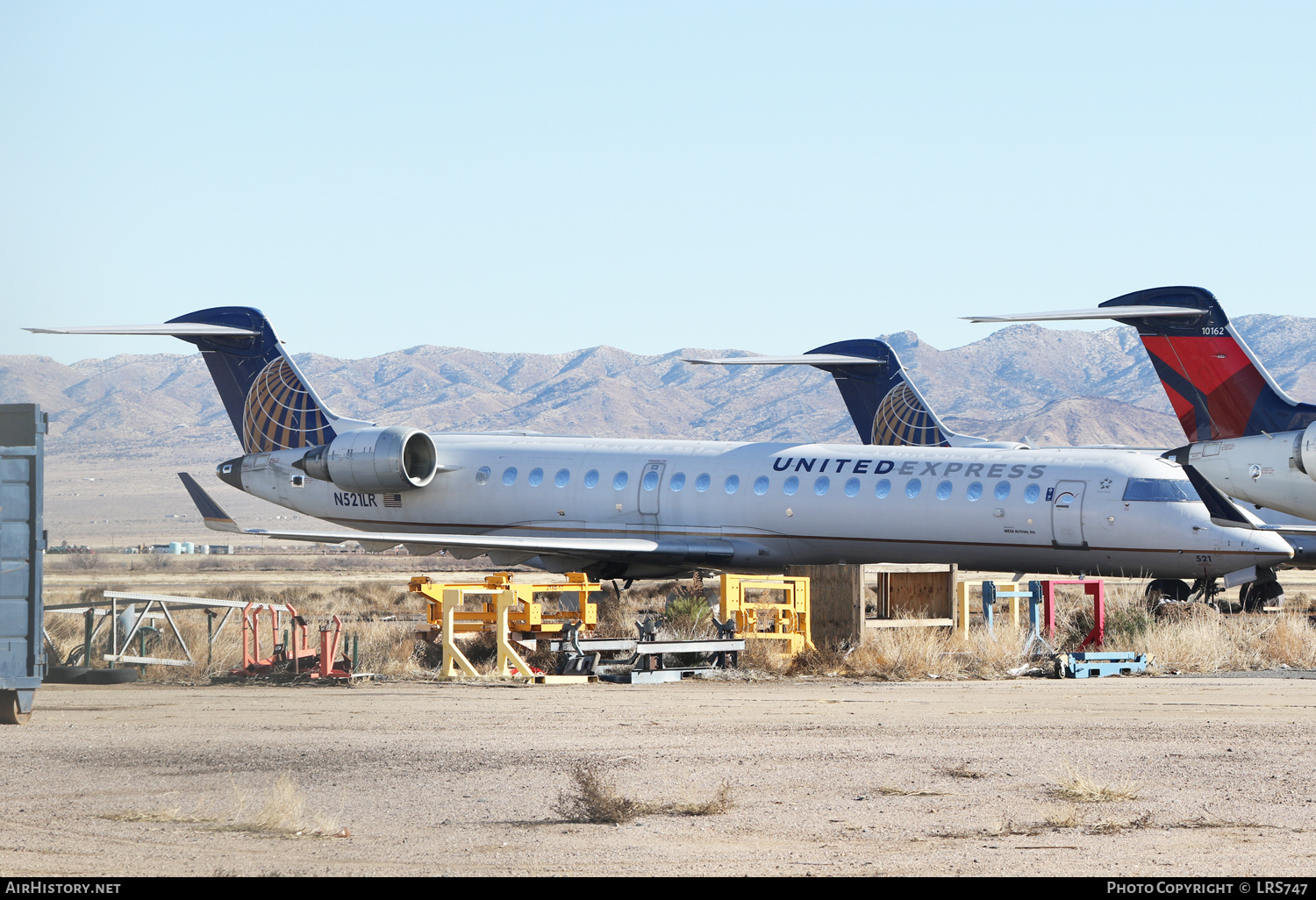 Aircraft Photo of N521LR | Bombardier CRJ-701ER (CL-600-2C10) | United Express | AirHistory.net #544908