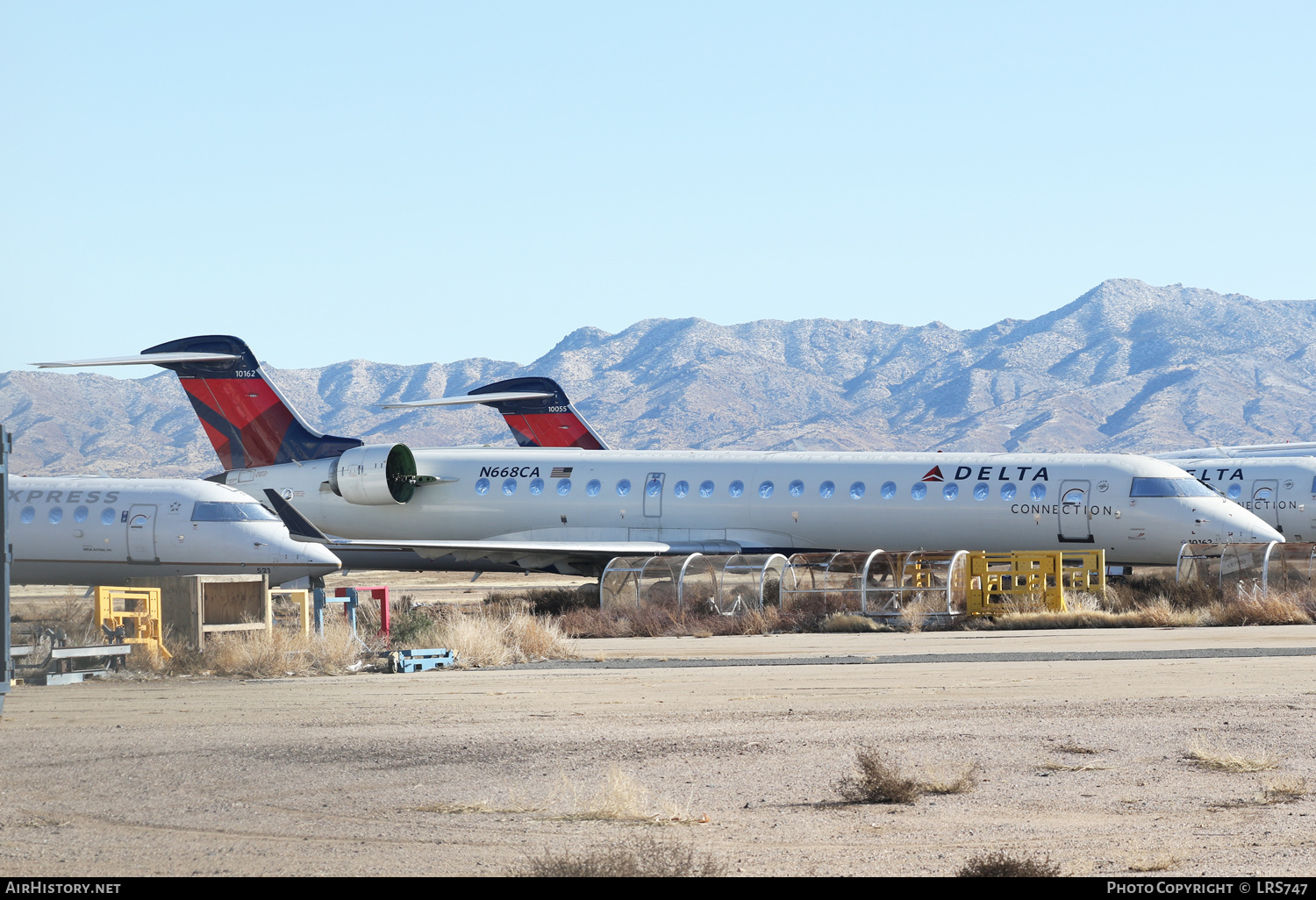 Aircraft Photo of N668CA | Bombardier CRJ-701ER (CL-600-2C10) | Delta Connection | AirHistory.net #544915