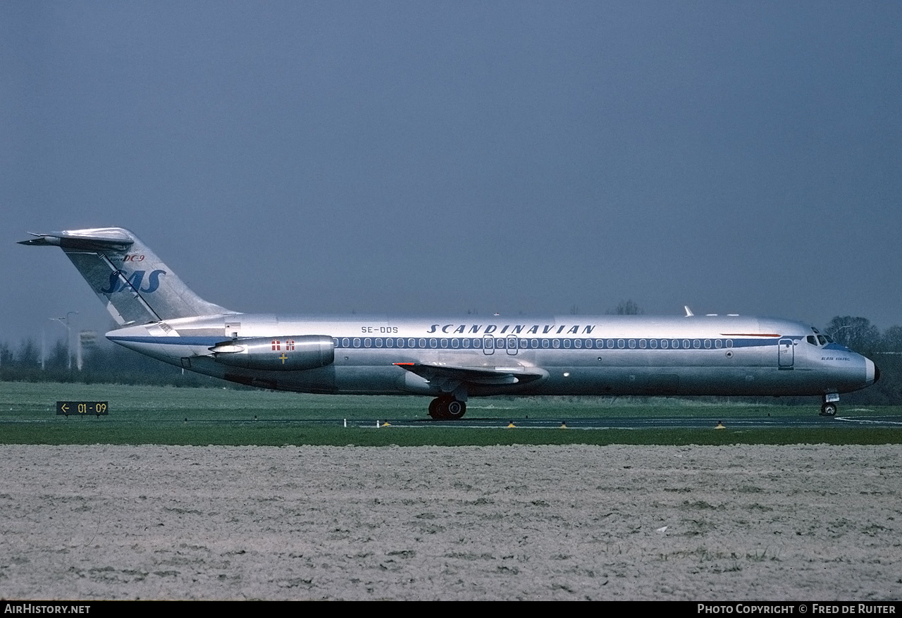 Aircraft Photo of SE-DDS | McDonnell Douglas DC-9-41 | Scandinavian Airlines - SAS | AirHistory.net #544983