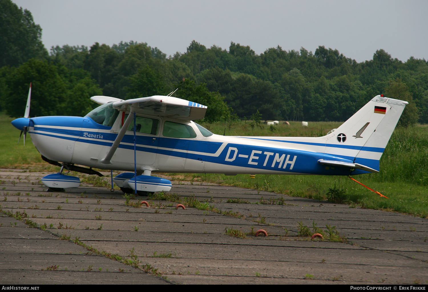 Aircraft Photo of D-ETMH | Cessna 172M Skyhawk | AirHistory.net #545054