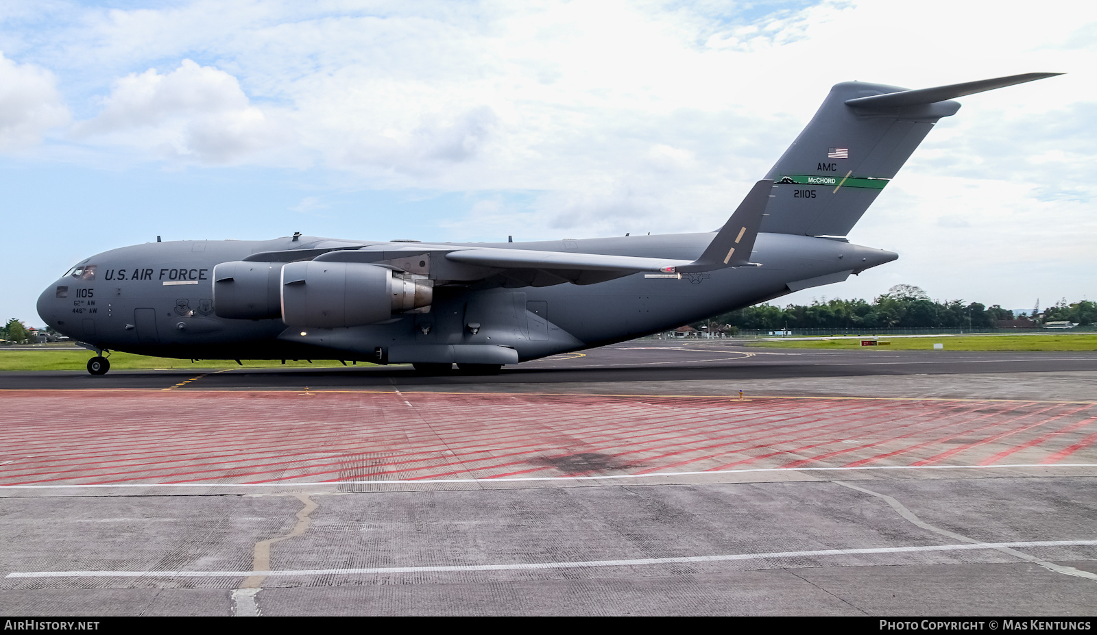 Aircraft Photo of 02-1105 / 21105 | Boeing C-17A Globemaster III | USA - Air Force | AirHistory.net #545098
