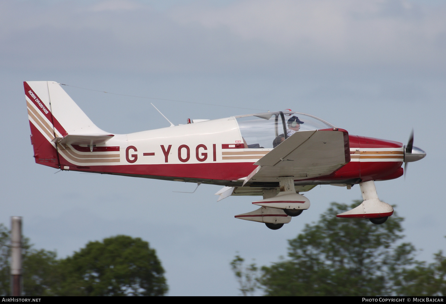Aircraft Photo of G-YOGI | Robin DR-400-140B Major | AirHistory.net #545100