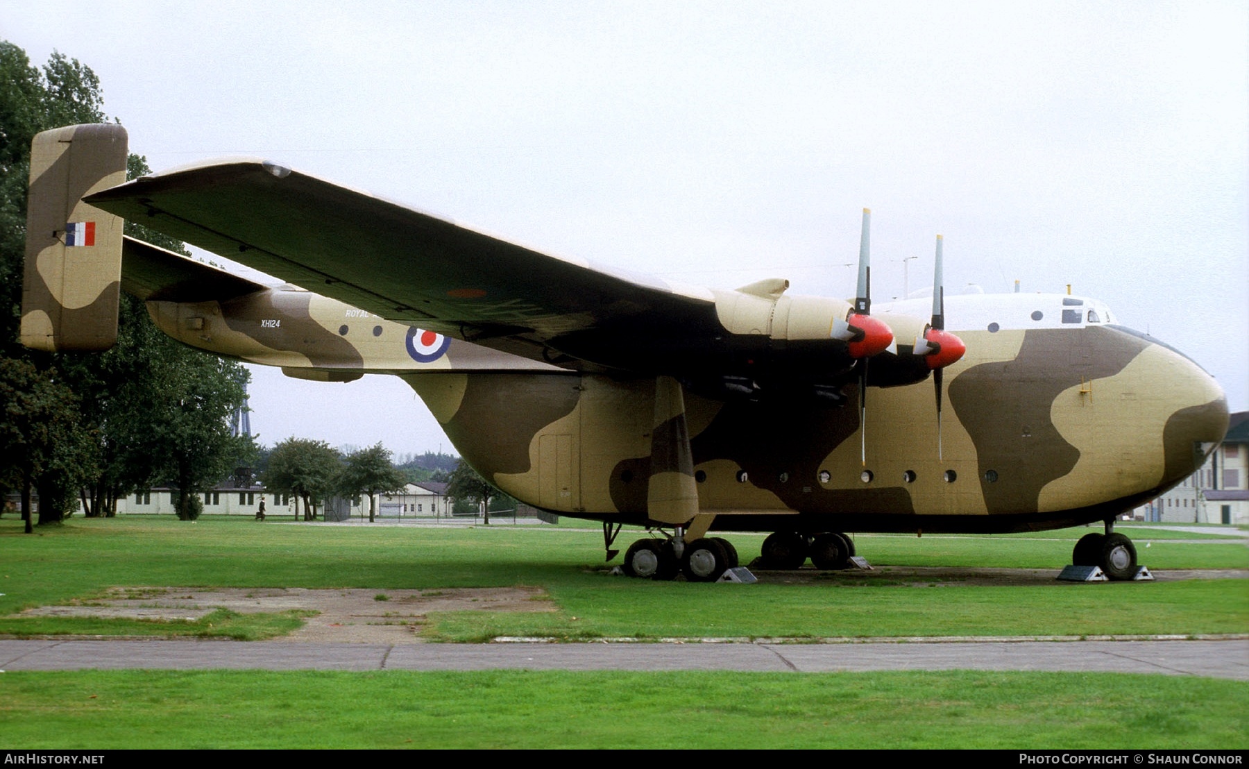 Aircraft Photo of XH124 | Blackburn B-101 Beverley C1 | UK - Air Force | AirHistory.net #545147