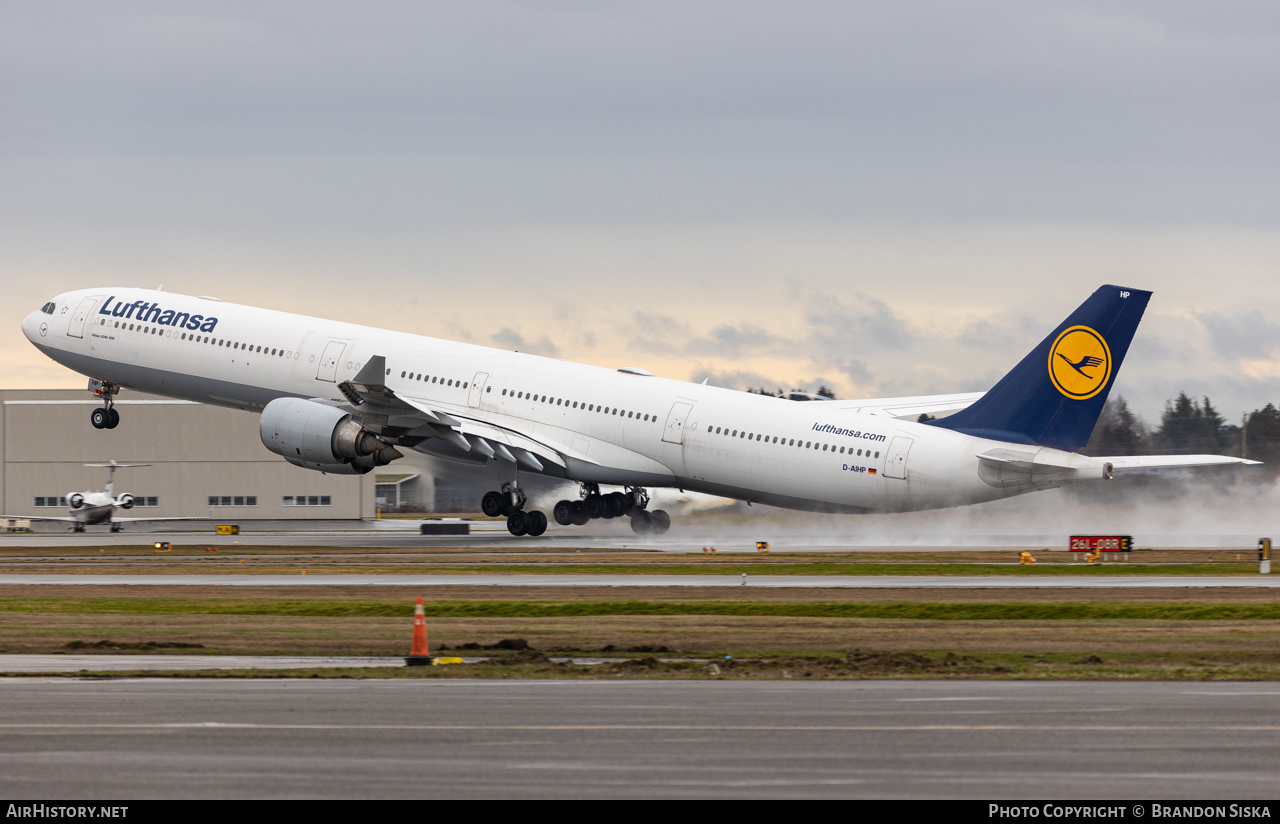 Aircraft Photo of D-AIHP | Airbus A340-642 | Lufthansa | AirHistory.net #545208